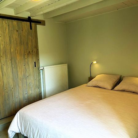 B&B Le Nid d'Hirondelle Houffalize Esterno foto