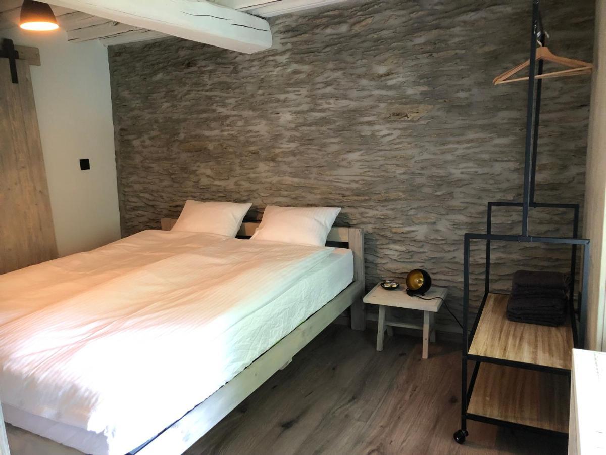 B&B Le Nid d'Hirondelle Houffalize Esterno foto